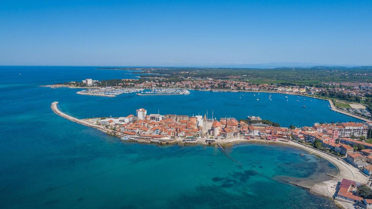 Apartment Melarnian Near The Beach In Umag Exterior foto